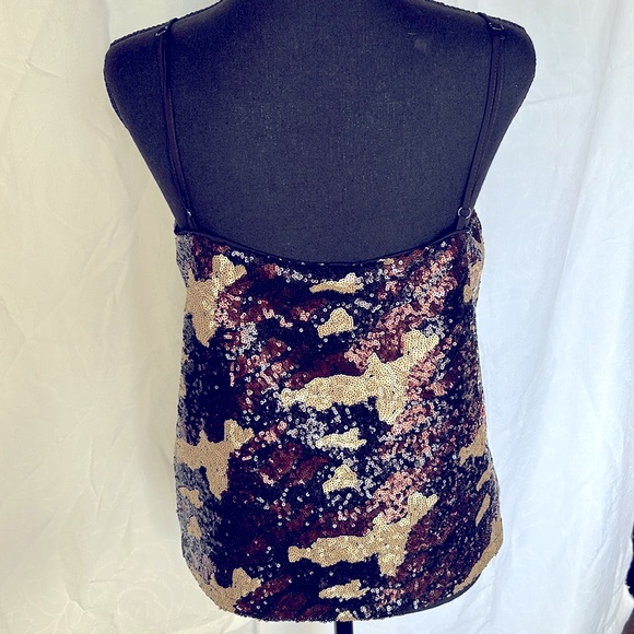 NWT THREE EIGHTY TWO sequined gold, black, and bronze evening top. Size Small. - Picture 9 of 9